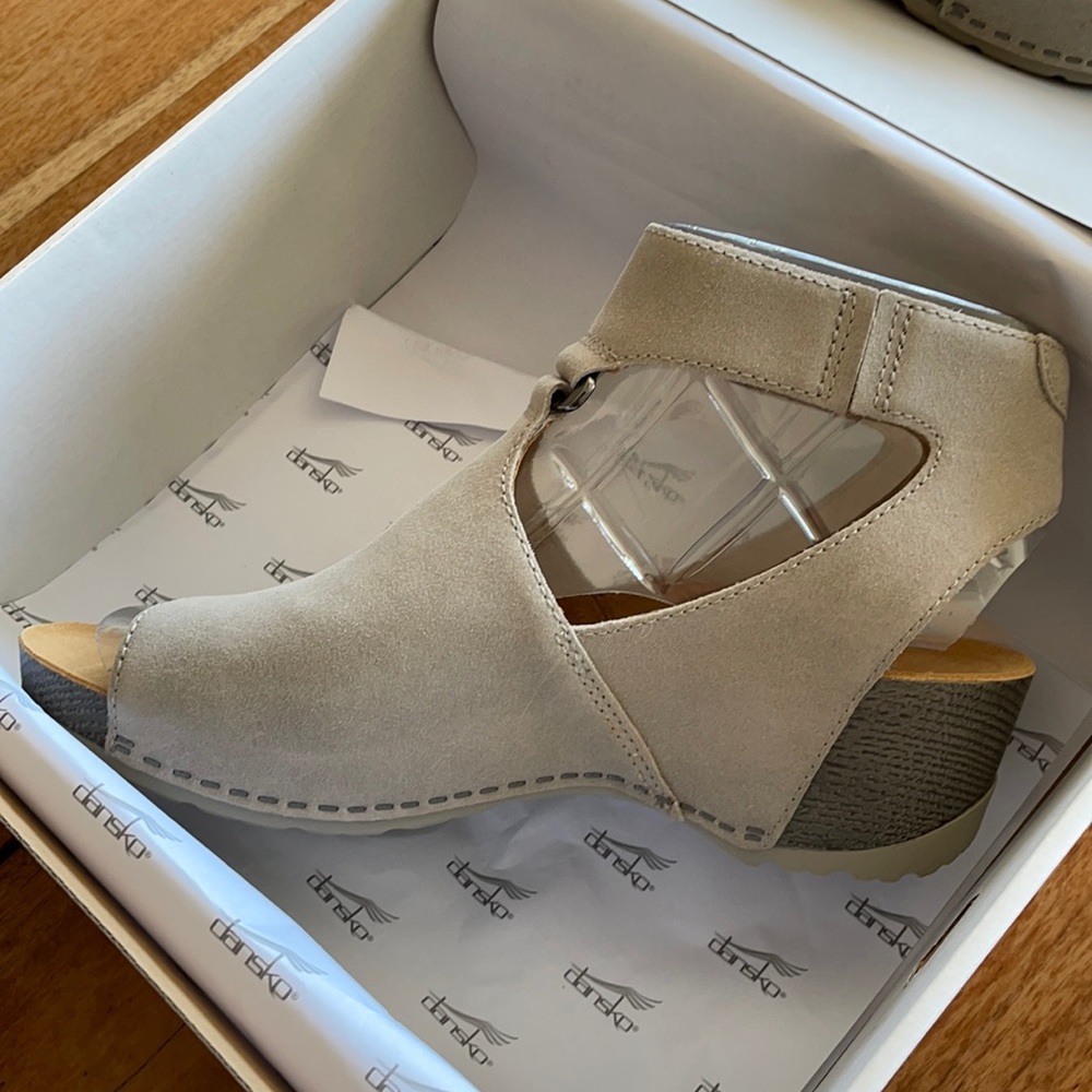 Dansko suede dress sandals